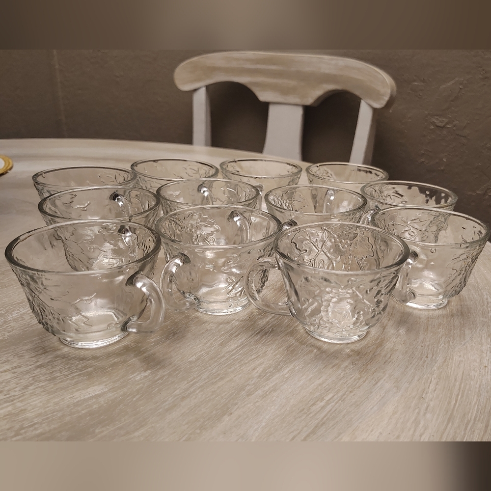 Indiana Glass Set Of 12 Celebration Punch Cup Clear Glass Grapes and Leaves Foot